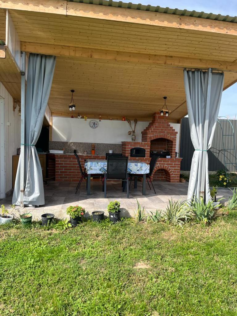 Villa Mimi House Baia de Fier Esterno foto
